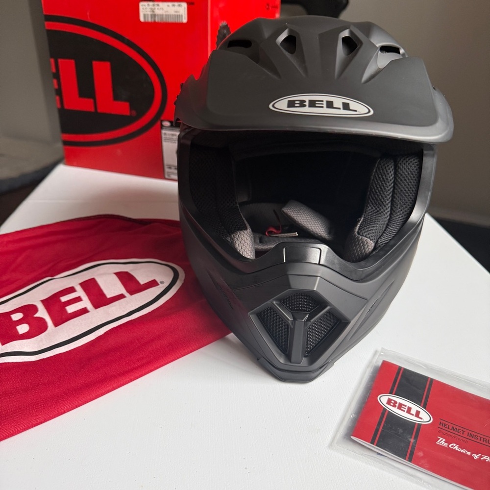 Bell MX-9 Matte Black Off-Road Motorcycle Helmet